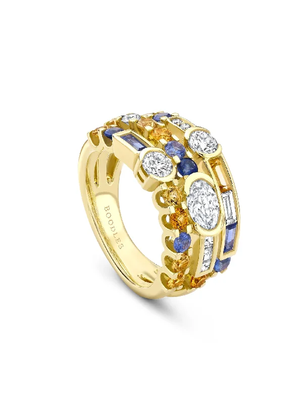 women’s pear-shaped ring-The Boodles National Gallery Collection - Play of Light Yellow Gold Ring