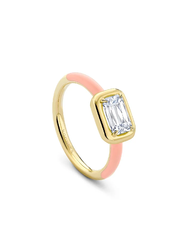 women’s heart-shaped ring-Florentine Ashoka Pink Enamel Yellow Gold Ring