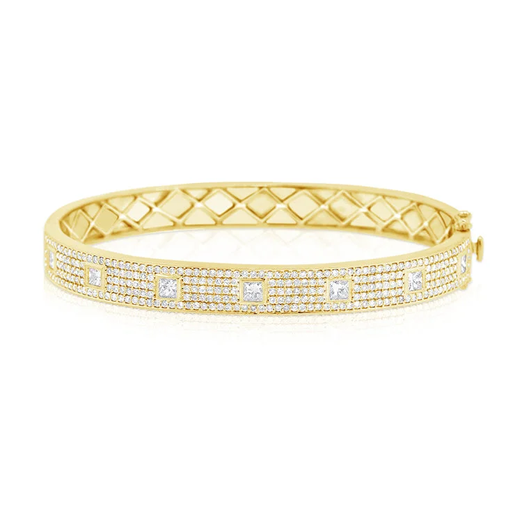 women’s chain bracelet-14K Yellow Gold Diamond Pave Hinged Bangle