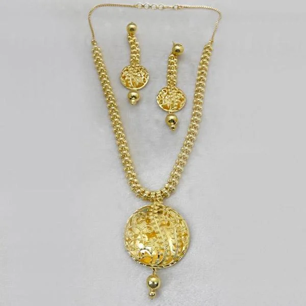 women’s minimalist necklace-Utkrishtt Forming Gold Plated Copper Necklace Set - 1107866