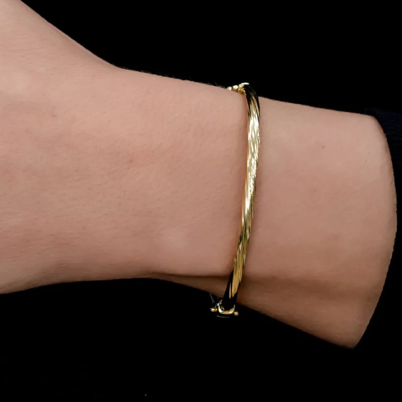 women’s statement bangles-Yellow Gold Bangle