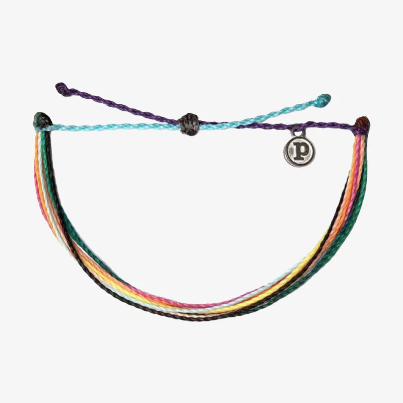 women’s silver bangle-Hakuna Matata