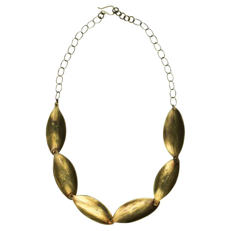 women’s luxury diamond necklace-Breigh Linked Petal Necklace, Brass