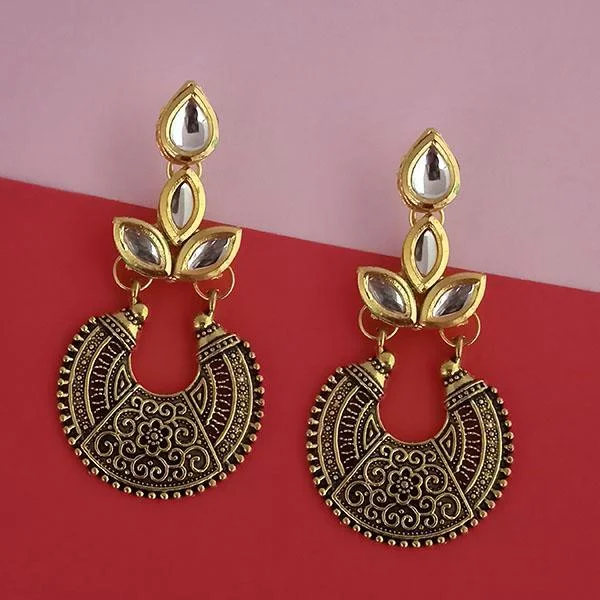 women’s bridal earrings-Kriaa Gold Plated Kundan Stone Dangler Earrings - 1315521