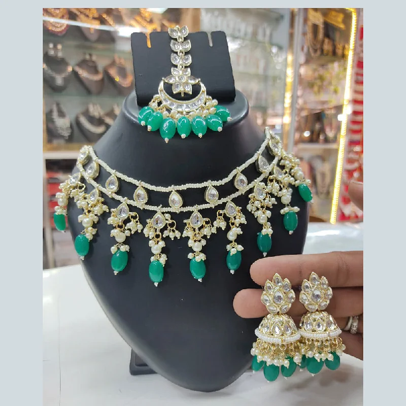 women’s diamond pendant necklace-Lucentarts Jewellery Kundan And Pearl Necklace Set With Maangtikka