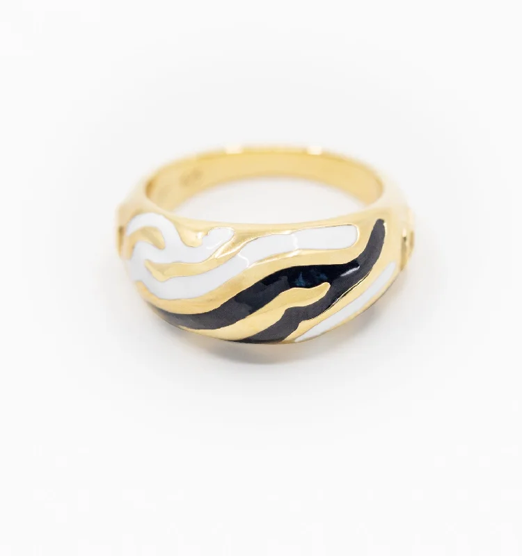 women’s heart-shaped ring-Savannah Dome Ring In Zebra