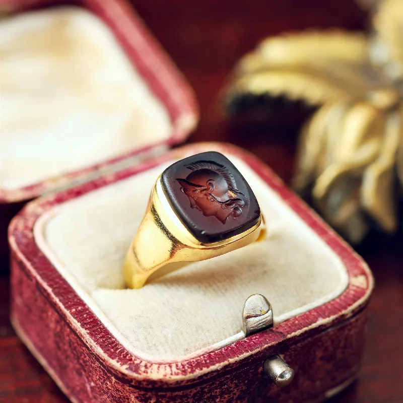 women’s diamond-encrusted ring-Heroic Antique 18ct Gold Carnelian Intaglio Signet Ring