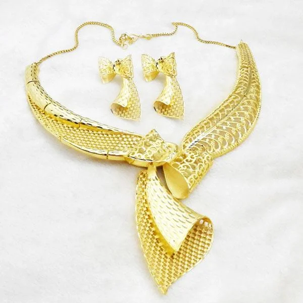 women’s hollow necklace-Utkrishtt Forming Gold Plated Copper Necklace Set - 1107844