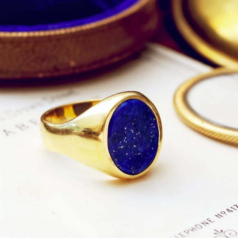 women’s unique ring-Classic Vintage 18ct Gold Lapis Lazuli Signet Ring