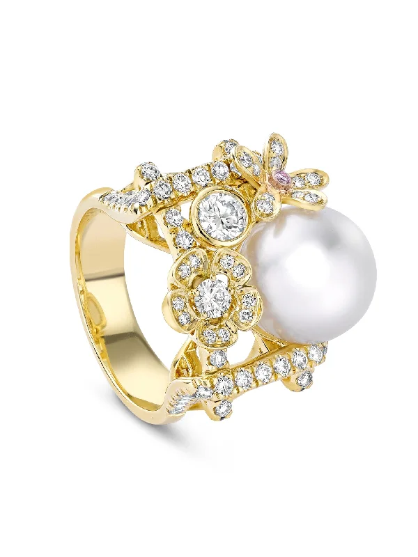 women’s engraved ring-Secret Garden Pearl Yellow Gold Ring