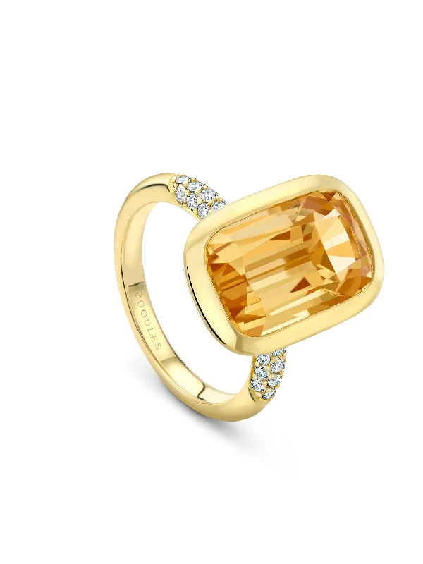 women’s engagement and wedding ring-Florentine Cushion Topaz White Enamel Yellow Gold Ring