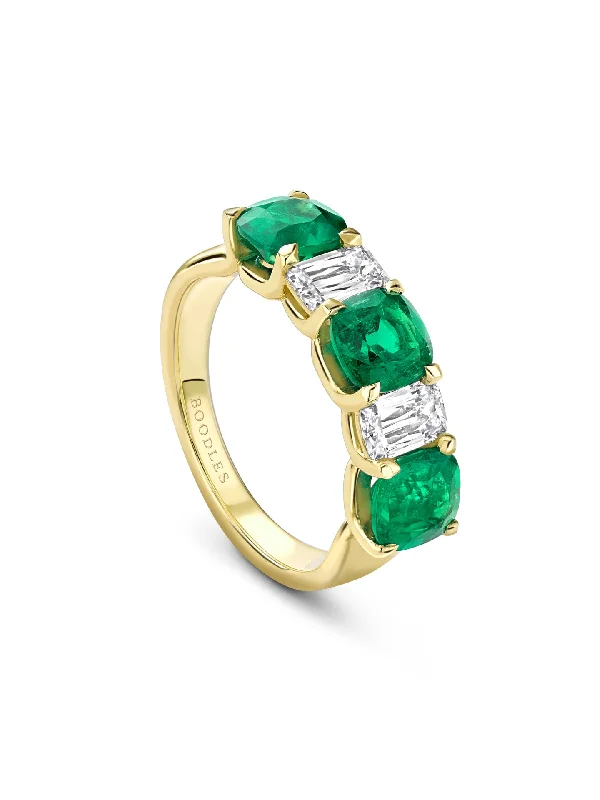 women’s engagement ring-Classic Emerald and Ashoka Diamond Yellow Gold Eternity Ring