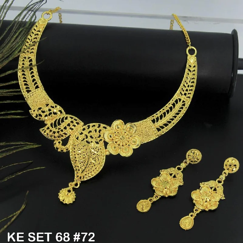 women’s fancy chain necklace-Mahavir Forming Gold Necklace Set   - 36- KE- 68